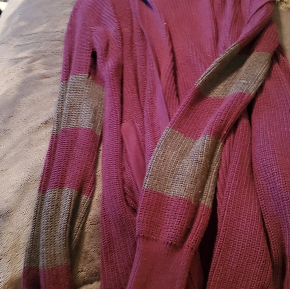 Fox racing sweater